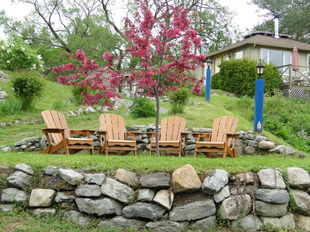 Auberge Fleurs De Lune La Malbaie Exteriér fotografie