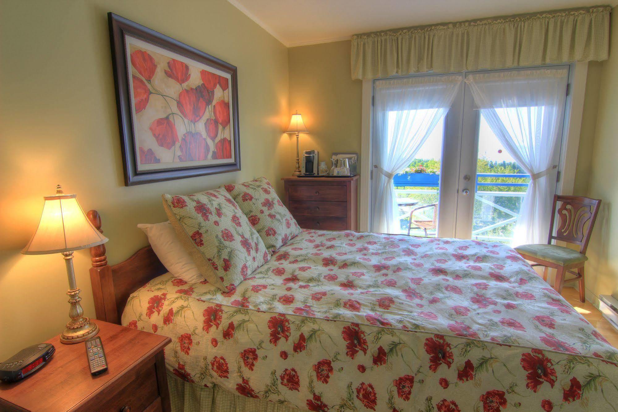Auberge Fleurs De Lune La Malbaie Exteriér fotografie