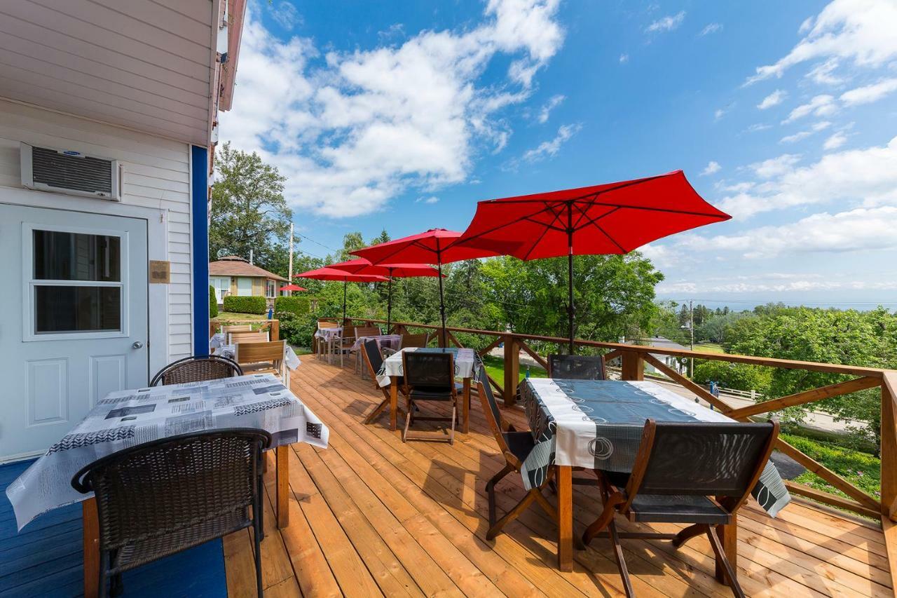 Auberge Fleurs De Lune La Malbaie Exteriér fotografie